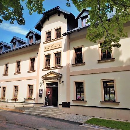 Hotel Poutní Dům Králíky Exterior foto